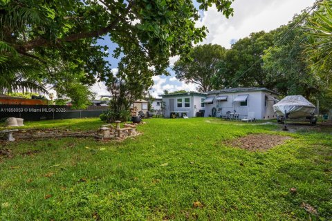 House in Homestead, Florida 2 bedrooms, 81.94 sq.m. № 1882187 - photo 6