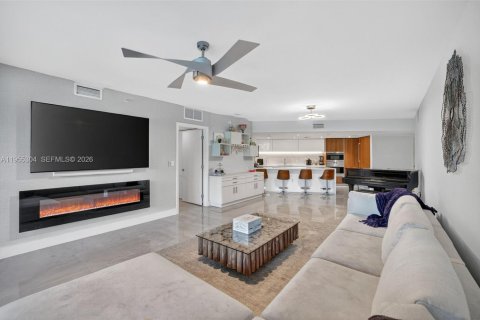 Condominio en venta en Fort Lauderdale, Florida, 2 dormitorios, 139.45 m2 № 2010735 - foto 7