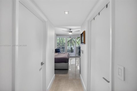 Condominio en venta en Fort Lauderdale, Florida, 2 dormitorios, 139.45 m2 № 2010735 - foto 8