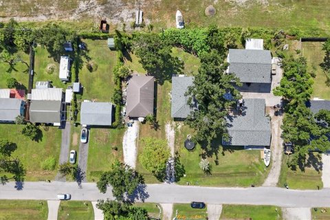 House in Venice, Florida 3 bedrooms, 100.33 sq.m. № 2205884 - photo 9