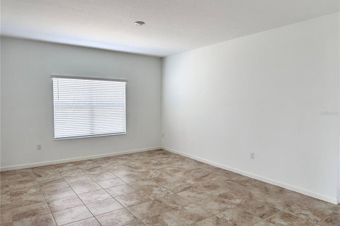 Casa en venta en Haines City, Florida, 4 dormitorios, 180.04 m2 № 2103877 - foto 9