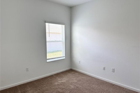 Casa en venta en Haines City, Florida, 4 dormitorios, 180.04 m2 № 2103877 - foto 4