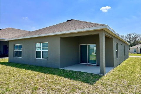 Casa en venta en Haines City, Florida, 4 dormitorios, 180.04 m2 № 2103877 - foto 2