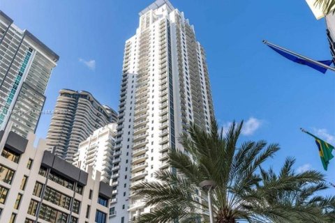 Condominio en venta en Miami, Florida, 2 dormitorios, 127.09 m2 № 2013196 - foto 8