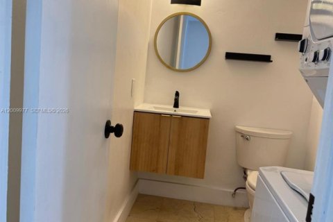 Купить кондоминиум в Майами, Флорида 2 спальни, 103.49м2, № 2090810 - фото 23