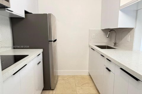Купить кондоминиум в Майами, Флорида 2 спальни, 103.49м2, № 2090810 - фото 8