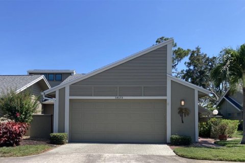 Casa en venta en Bradenton, Florida, 3 dormitorios, 175.12 m2 № 1759446 - foto 1