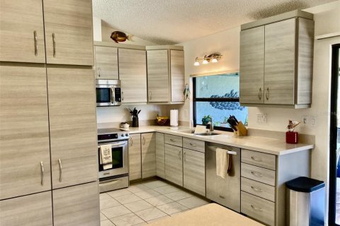 Casa en venta en Bradenton, Florida, 3 dormitorios, 175.12 m2 № 1759446 - foto 12