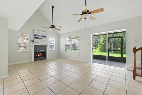 Condominio en venta en Valrico, Florida, 3 dormitorios, 142.51 m2 № 1853044 - foto 3
