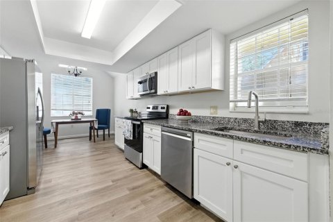 Condominio en venta en Valrico, Florida, 3 dormitorios, 142.51 m2 № 1853044 - foto 8