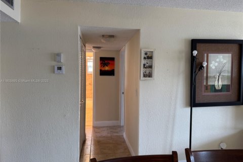 Copropriété à vendre à Margate, Floride: 2 chambres, 89 m2 № 1881958 - photo 28