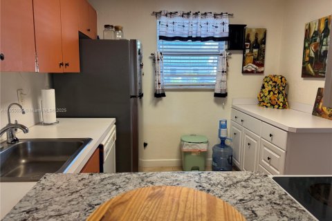 Copropriété à vendre à Margate, Floride: 2 chambres, 89 m2 № 1881958 - photo 26