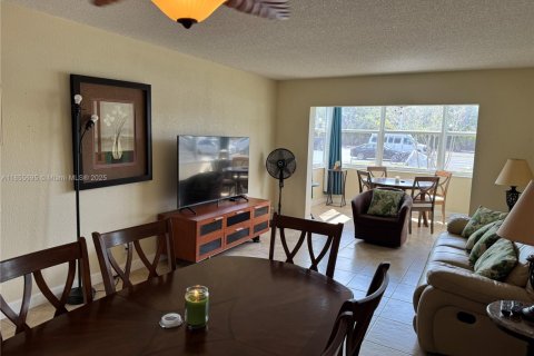 Copropriété à vendre à Margate, Floride: 2 chambres, 89 m2 № 1881958 - photo 27