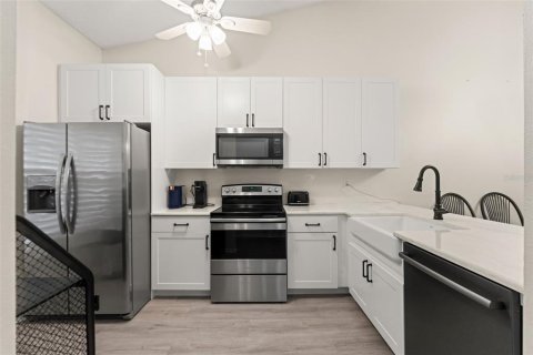 Casa en venta en New Port Richey, Florida, 2 dormitorios, 99.59 m2 № 1828607 - foto 9