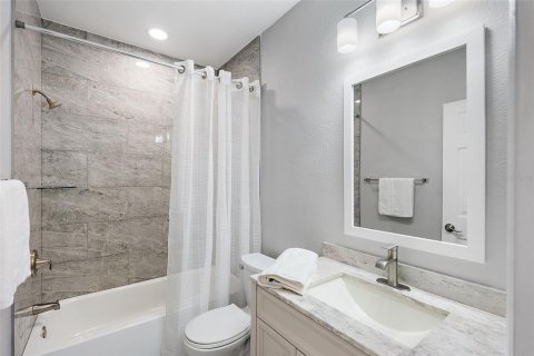 Condo in Largo, Florida, 2 bedrooms  № 1771316 - photo 6