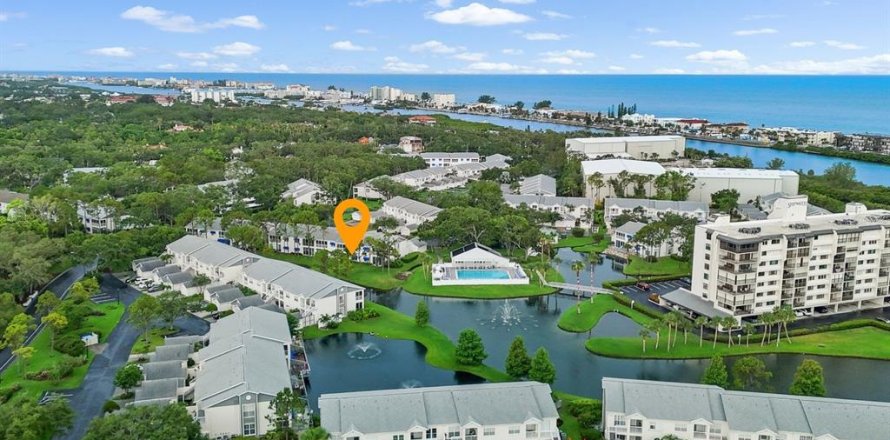 Condo in Largo, Florida, 2 bedrooms  № 1771316