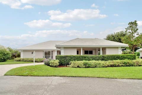 Villa ou maison à vendre à Atlantis, Floride: 3 chambres, 200.58 m2 № 2387791 - photo 2