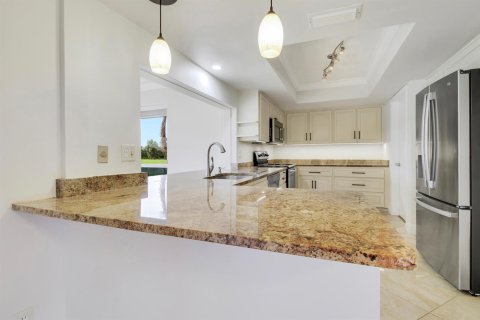 Villa ou maison à vendre à Atlantis, Floride: 3 chambres, 200.58 m2 № 2387791 - photo 14