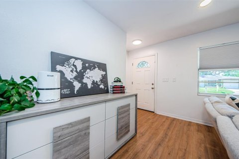 Villa ou maison à vendre à Saint Petersburg, Floride: 2 chambres, 111.11 m2 № 2306573 - photo 4