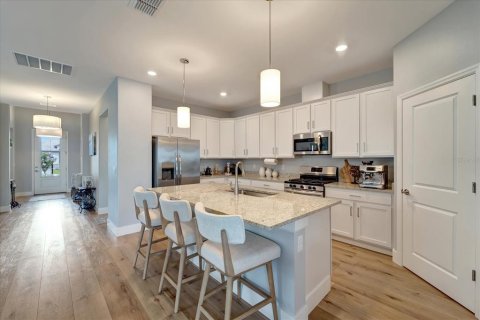 House in Bradenton, Florida 4 bedrooms, 188.78 sq.m. № 1836988 - photo 7