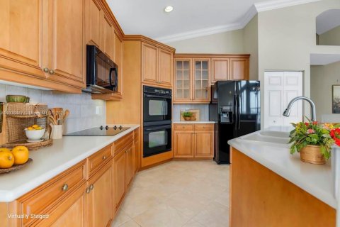 Villa ou maison à vendre à Miramar, Floride: 5 chambres, 274.15 m2 № 1937854 - photo 8