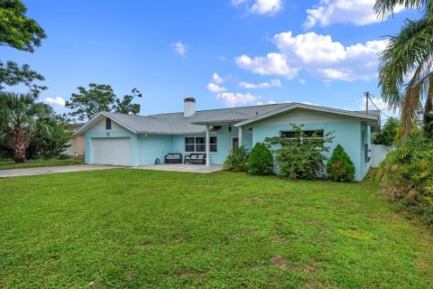 House in Clearwater, Florida 4 bedrooms, 208.75 sq.m. № 1794006 - photo 2