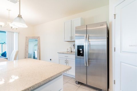 House in Wesley Chapel, Florida 4 bedrooms, 171.5 sq.m. № 1757030 - photo 8