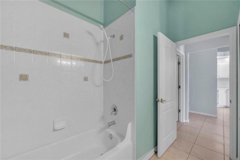 Copropriété à vendre à Lake Suzy, Floride: 2 chambres, 106.84 m2 № 2108874 - photo 30