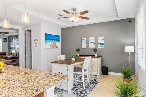 Townhouse in Lake Mary, Florida 3 bedrooms, 184.88 sq.m. № 1795365 - photo 11