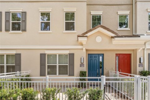 Townhouse in Lake Mary, Florida 3 bedrooms, 184.88 sq.m. № 1795365 - photo 2