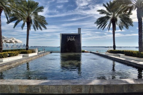 Condo in Miami, Florida, 1 bedroom № 2252391 - photo 25