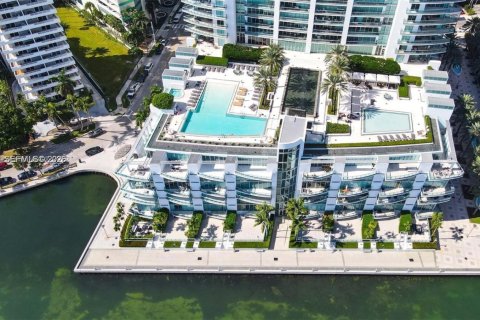 Condo in Miami, Florida, 1 bedroom № 2252391 - photo 23