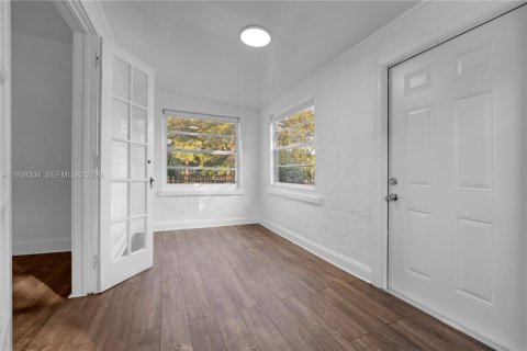 Villa ou maison à louer à Hollywood, Floride: 3 chambres, 133.31 m2 № 1995868 - photo 20