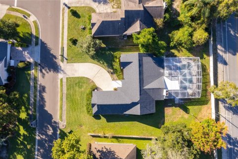 Villa ou maison à vendre à Apopka, Floride: 4 chambres, 215.07 m2 № 2303318 - photo 2