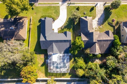 Villa ou maison à vendre à Apopka, Floride: 4 chambres, 215.07 m2 № 2303318 - photo 3