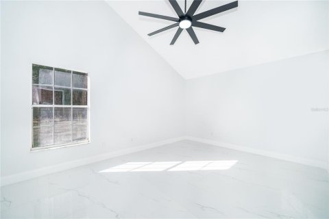 Villa ou maison à vendre à Apopka, Floride: 4 chambres, 215.07 m2 № 2303318 - photo 27