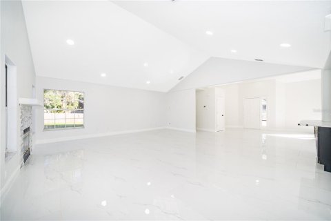 Villa ou maison à vendre à Apopka, Floride: 4 chambres, 215.07 m2 № 2303318 - photo 21