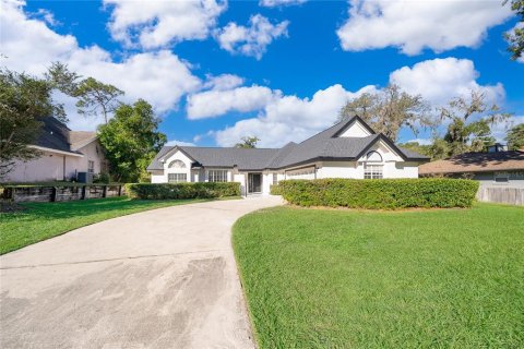 Villa ou maison à vendre à Apopka, Floride: 4 chambres, 215.07 m2 № 2303318 - photo 6