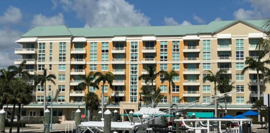 Condominio en Boynton Beach, Florida, 1 dormitorio № 1136395