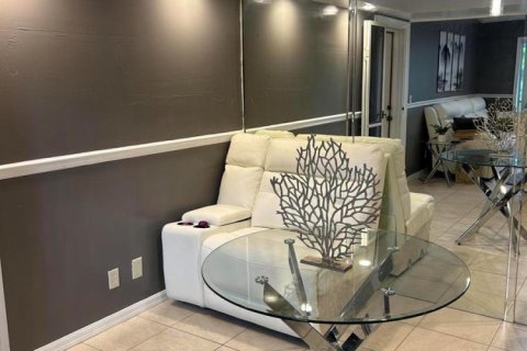 Appartement à louer à West Palm Beach, Floride: 2 chambres, 98.85 m2 № 2181449 - photo 5