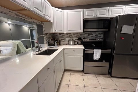 Appartement à louer à West Palm Beach, Floride: 2 chambres, 98.85 m2 № 2181449 - photo 7