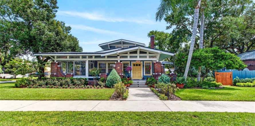 Villa ou maison à Sanford, Floride 5 chambres, 232.63 m2 № 2344830