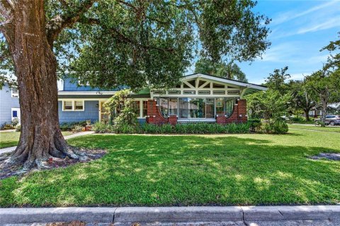 Villa ou maison à vendre à Sanford, Floride: 5 chambres, 232.63 m2 № 2344830 - photo 4