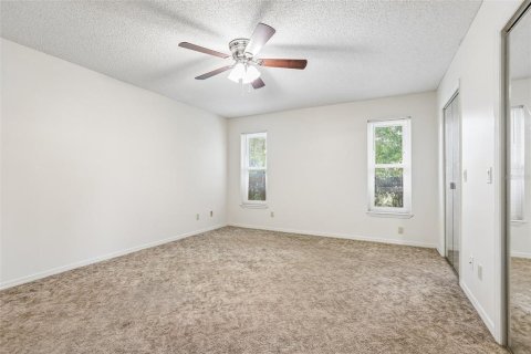 Casa en venta en Zephyrhills, Florida, 2 dormitorios, 145.86 m2 № 2150129 - foto 30