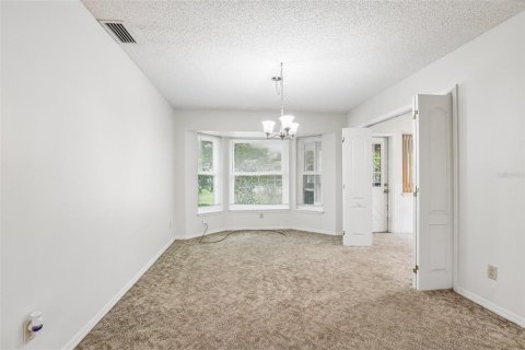 Casa en venta en Zephyrhills, Florida, 2 dormitorios, 145.86 m2 № 2150129 - foto 16