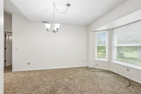 Casa en venta en Zephyrhills, Florida, 2 dormitorios, 145.86 m2 № 2150129 - foto 18