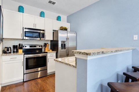 Touwnhouse à vendre à Kissimmee, Floride: 3 chambres, 120.77 m2 № 2394194 - photo 6