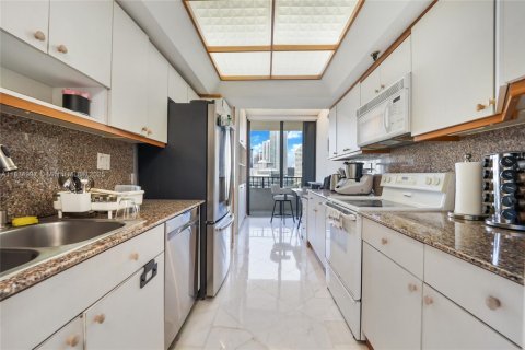 Купить кондоминиум в Майами, Флорида 2 спальни, 127.93м2, № 1817699 - фото 6