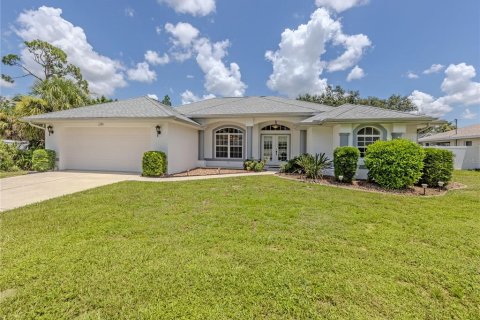 Villa ou maison à vendre à North Port, Floride: 3 chambres, 177.81 m2 № 2306184 - photo 2