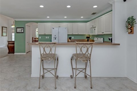 Villa ou maison à vendre à North Port, Floride: 3 chambres, 177.81 m2 № 2306184 - photo 12